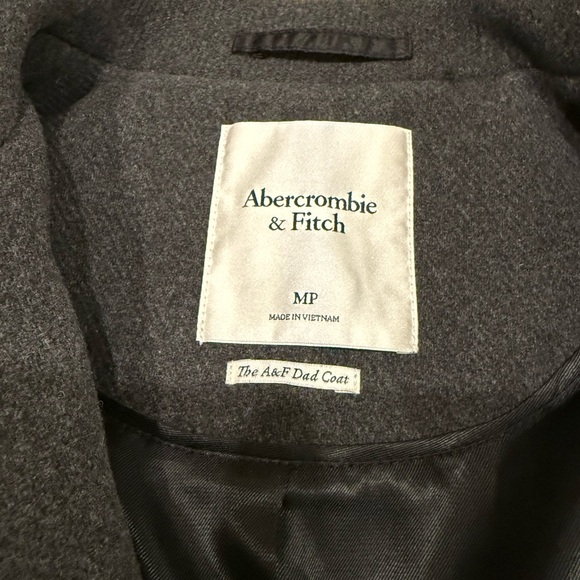 Abercrombie and Fitch Dad Coat - Picture 4 of 4